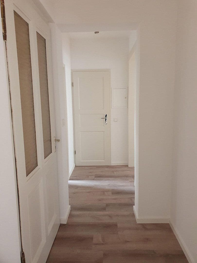 Pronájem bytu 3+1 90 m², Wuppertal OT Barmen, Severní Porýní-Vestfálsko Pronájem bytu 3+1 90 m², Wuppertal OT Barmen, Severní Porýní-Vestfálsko