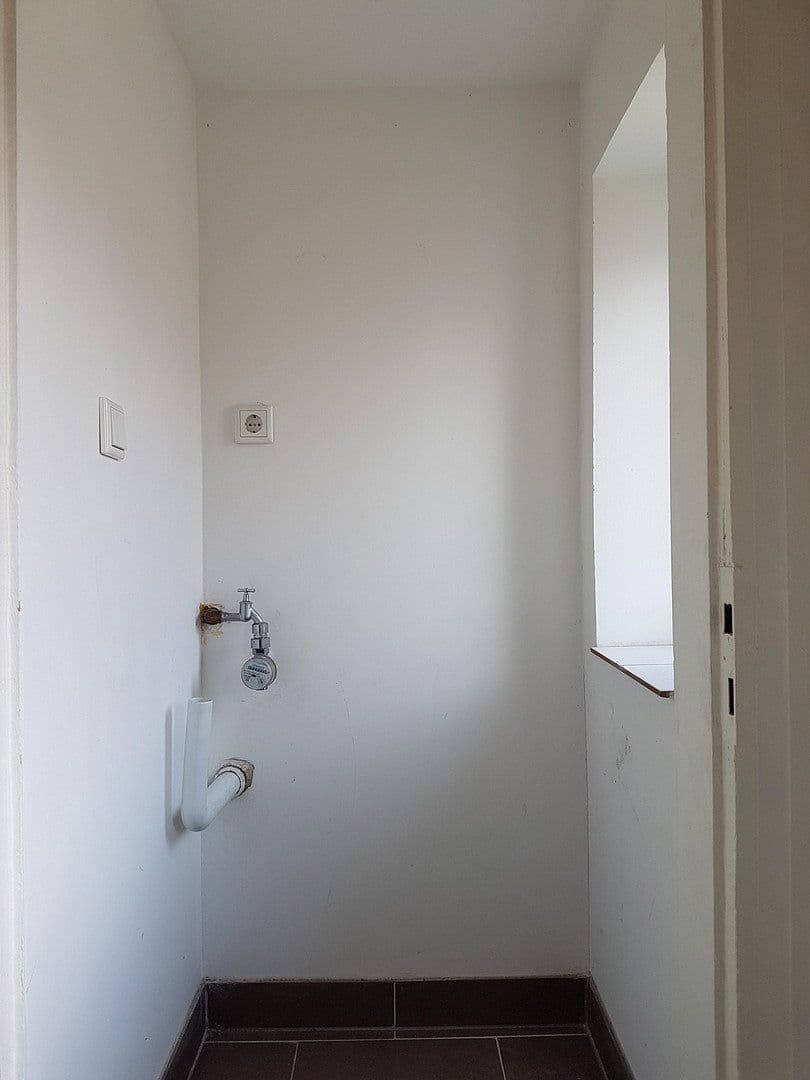Pronájem bytu 3+1 90 m², Wuppertal OT Barmen, Severní Porýní-Vestfálsko Pronájem bytu 3+1 90 m², Wuppertal OT Barmen, Severní Porýní-Vestfálsko