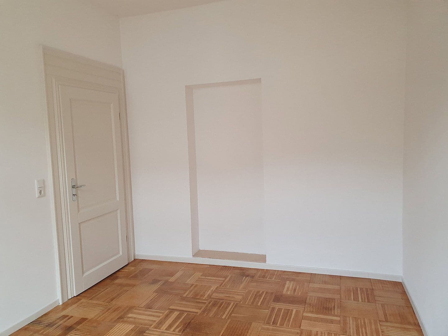 Pronájem bytu 3+1 90 m², Wuppertal OT Barmen, Severní Porýní-Vestfálsko Pronájem bytu 3+1 90 m², Wuppertal OT Barmen, Severní Porýní-Vestfálsko