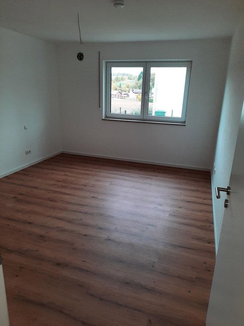 Pronájem bytu 3+1 97 m², Weng, Bavorsko Pronájem bytu 3+1 97 m², Weng, Bavorsko