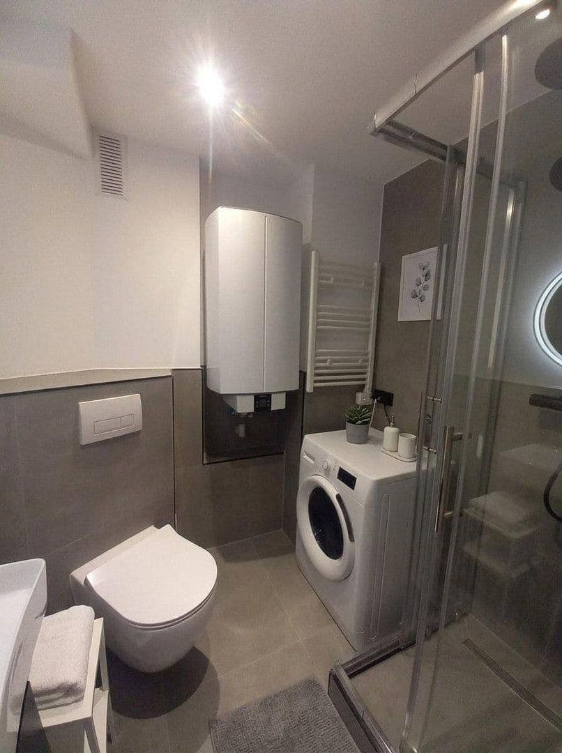 Pronájem bytu 13 m², Boschetsriederstr. 121, München, Bavorsko Pronájem bytu 13 m², Boschetsriederstr. 121, München, Bavorsko