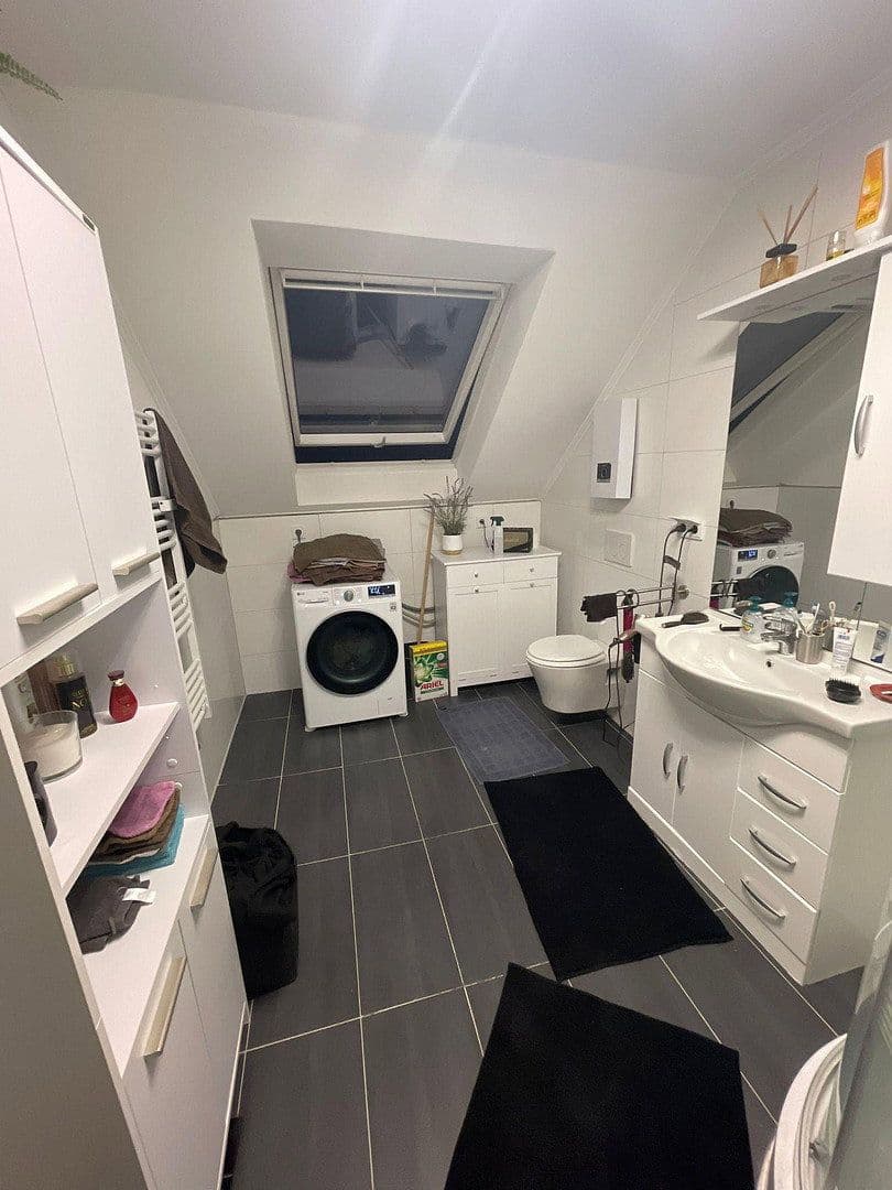 Pronájem bytu 2+1 70 m², Bicherouxstraße 17, Herzogenrath, Severní Porýní-Vestfálsko Pronájem bytu 2+1 70 m², Bicherouxstraße 17, Herzogenrath, Severní Porýní-Vestfálsko