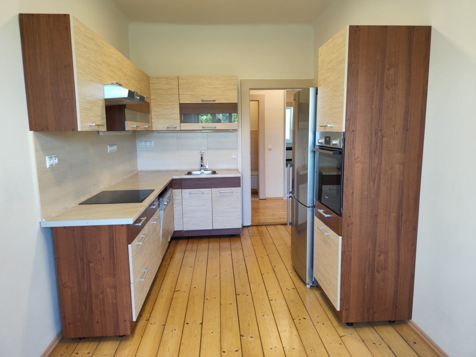 Pronájem bytu 1+1 43 m², V Zálomu, Praha, Praha Pronájem bytu 1+1 43 m², V Zálomu, Praha, Praha