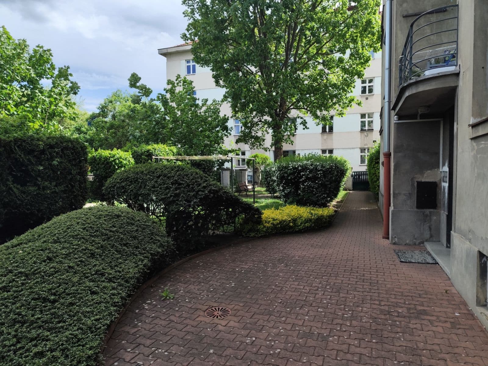 Pronájem bytu 1+1 43 m², V Zálomu, Praha, Praha Pronájem bytu 1+1 43 m², V Zálomu, Praha, Praha