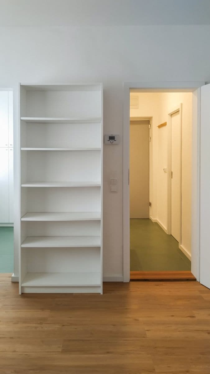 Pronájem bytu 1+kk 28 m², Semilská, Praha, Praha Pronájem bytu 1+kk 28 m², Semilská, Praha, Praha