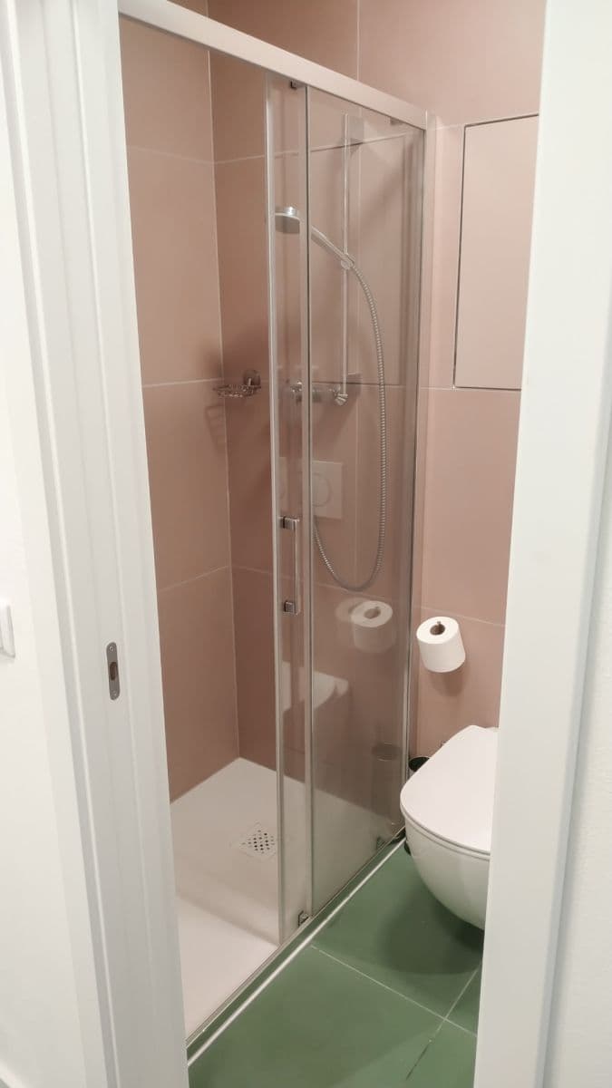 Pronájem bytu 1+kk 28 m², Semilská, Praha, Praha Pronájem bytu 1+kk 28 m², Semilská, Praha, Praha