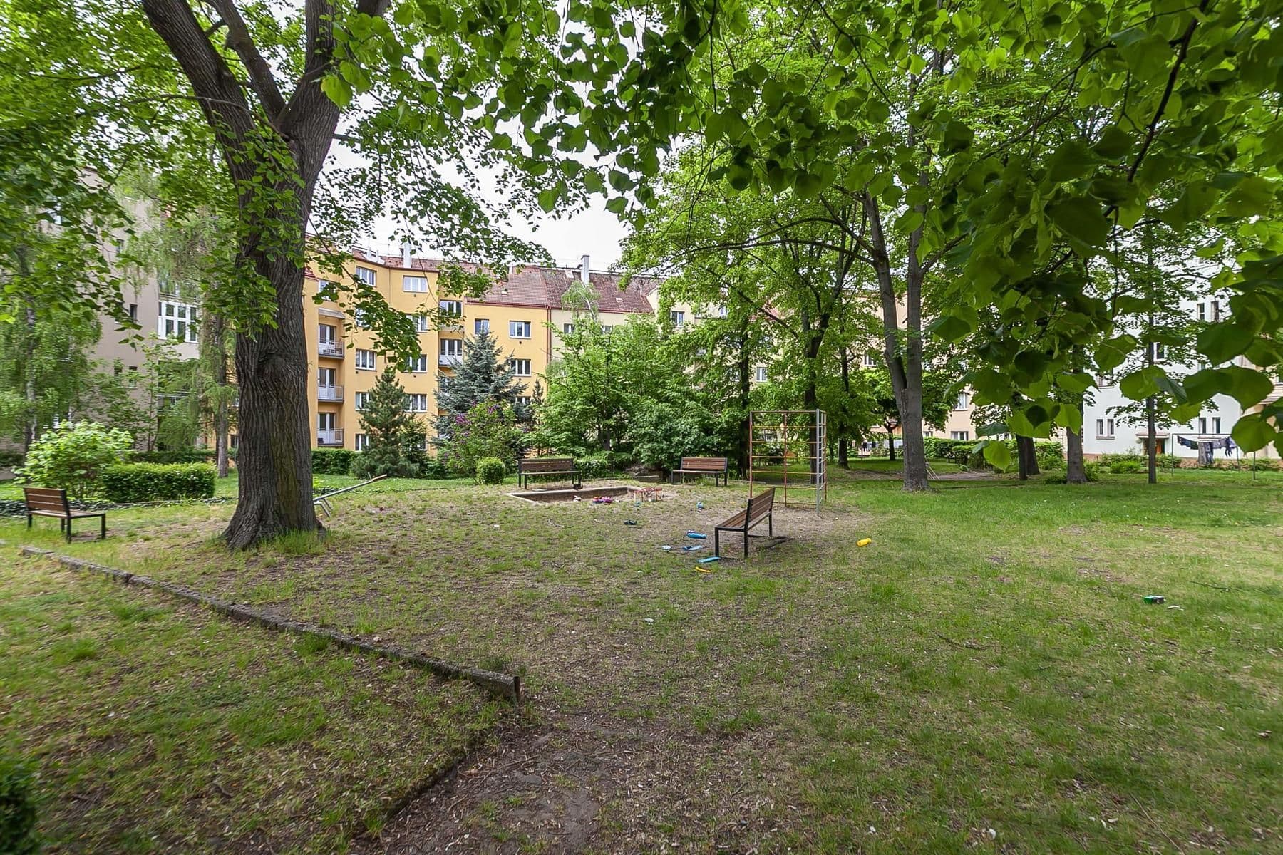 Prodej bytu 2+kk 41 m², Nemocniční, Praha, Praha Prodej bytu 2+kk 41 m², Nemocniční, Praha, Praha
