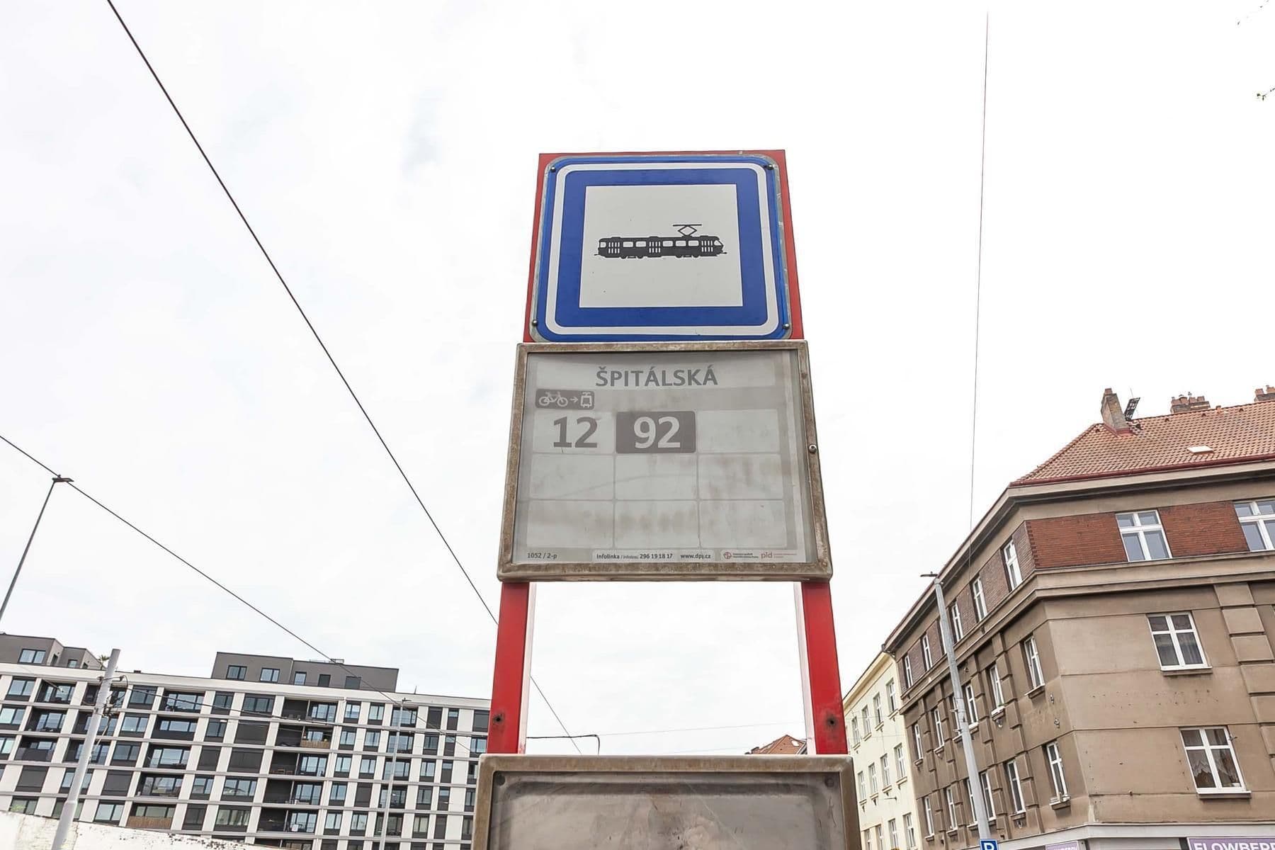 Prodej bytu 2+kk 41 m², Nemocniční, Praha, Praha Prodej bytu 2+kk 41 m², Nemocniční, Praha, Praha