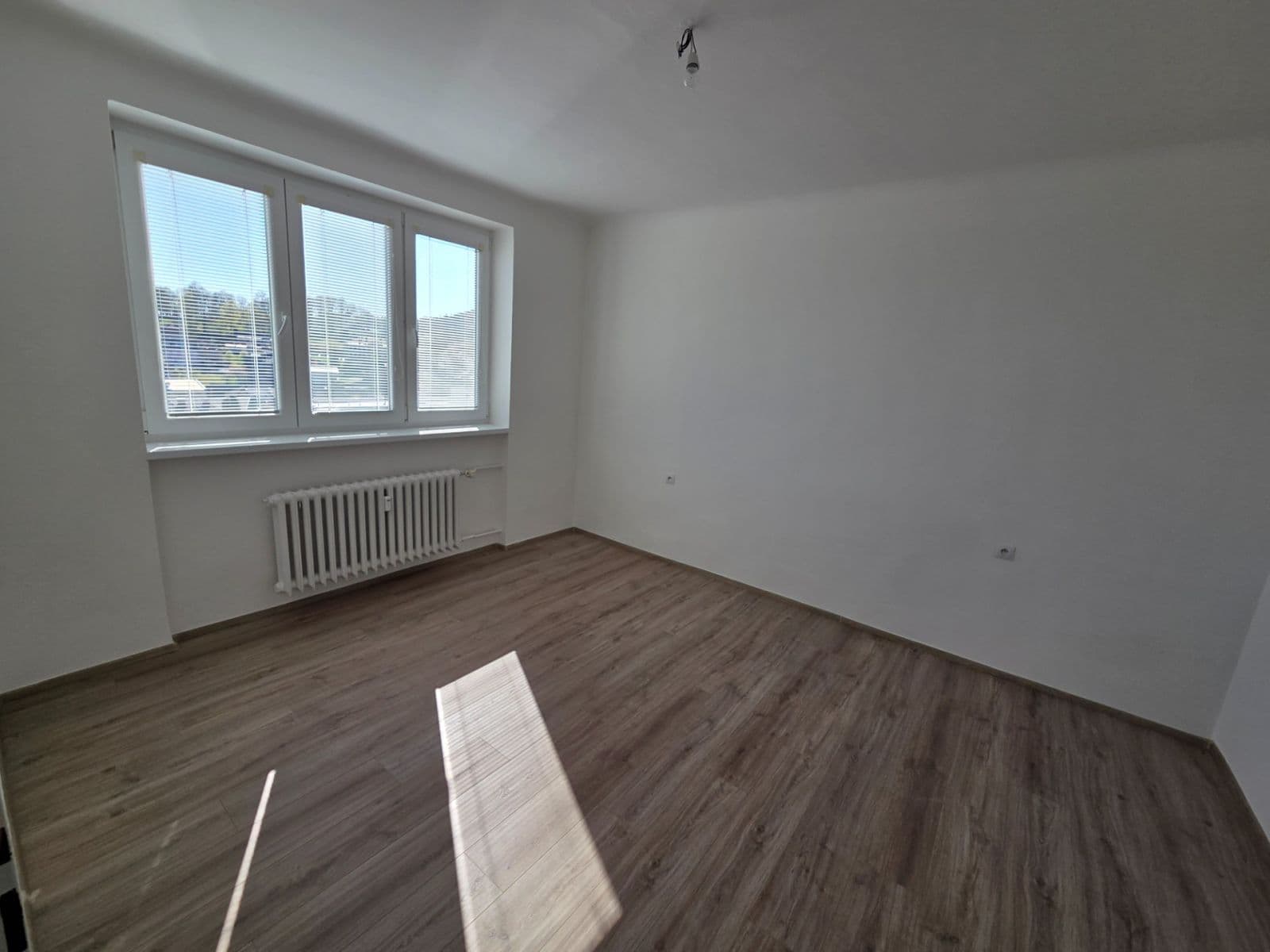 Pronájem bytu 3+kk 57 m², U Stadionu, Jablonné nad Orlicí, Pardubický kraj Pronájem bytu 3+kk 57 m², U Stadionu, Jablonné nad Orlicí, Pardubický kraj