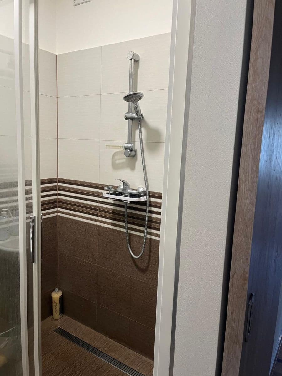 Pronájem bytu 2+kk 42 m², Lucemburská, Praha, Praha Pronájem bytu 2+kk 42 m², Lucemburská, Praha, Praha