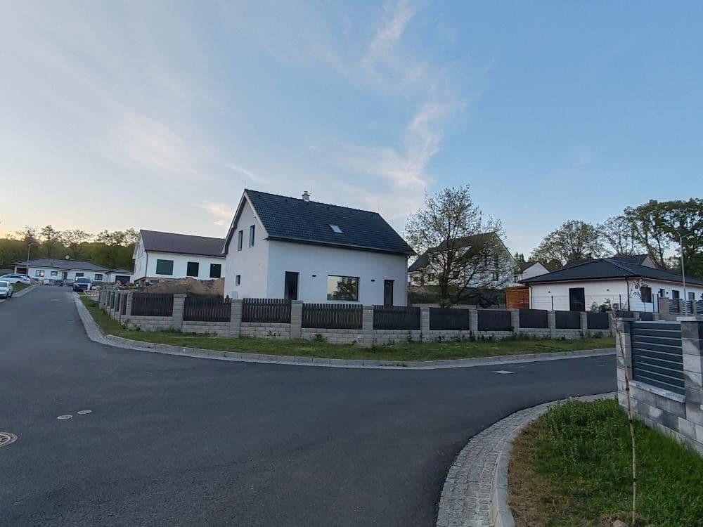 Prodej domu 207 m², pozemek 723 m², Ke Koupališti, Jirkov, Ústecký kraj Prodej domu 207 m², pozemek 723 m², Ke Koupališti, Jirkov, Ústecký kraj