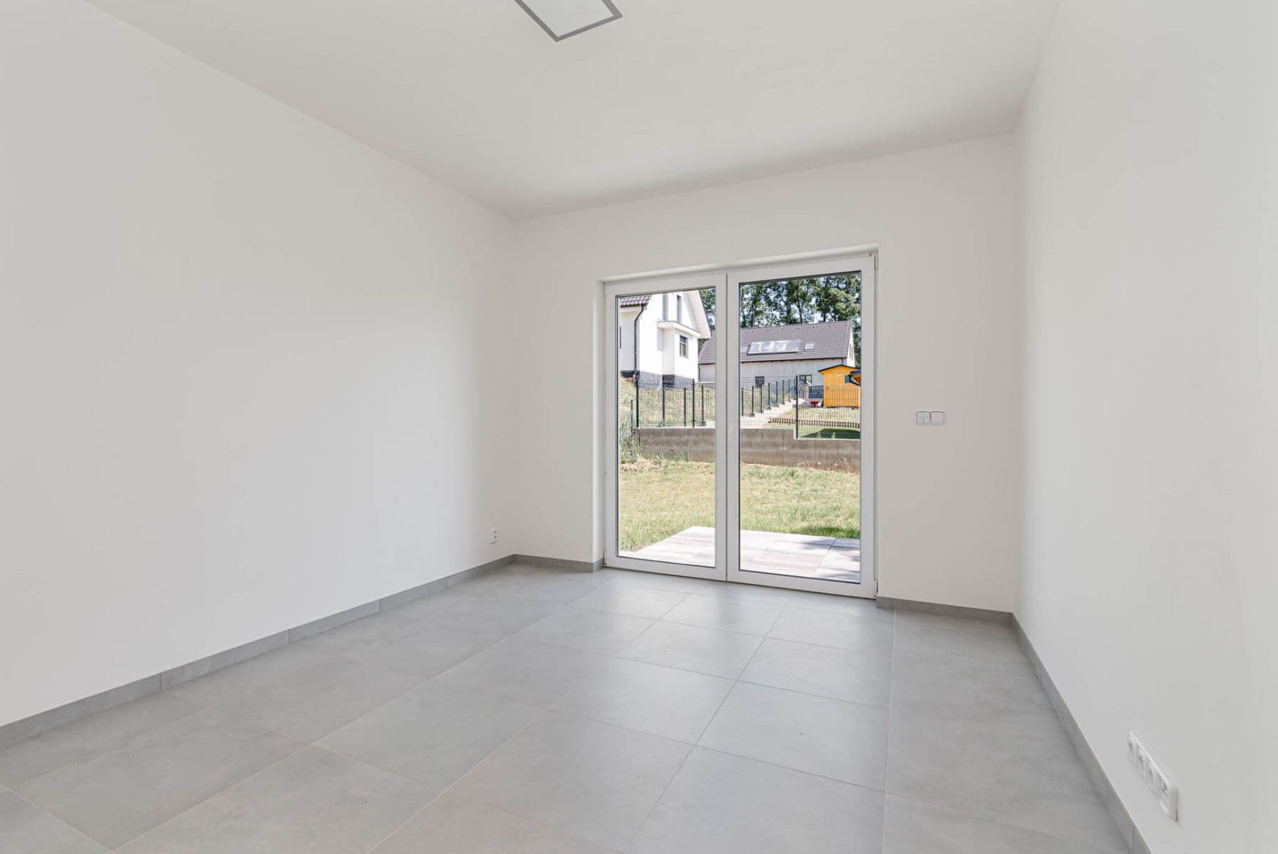 Prodej domu 207 m², pozemek 723 m², Ke Koupališti, Jirkov, Ústecký kraj Prodej domu 207 m², pozemek 723 m², Ke Koupališti, Jirkov, Ústecký kraj