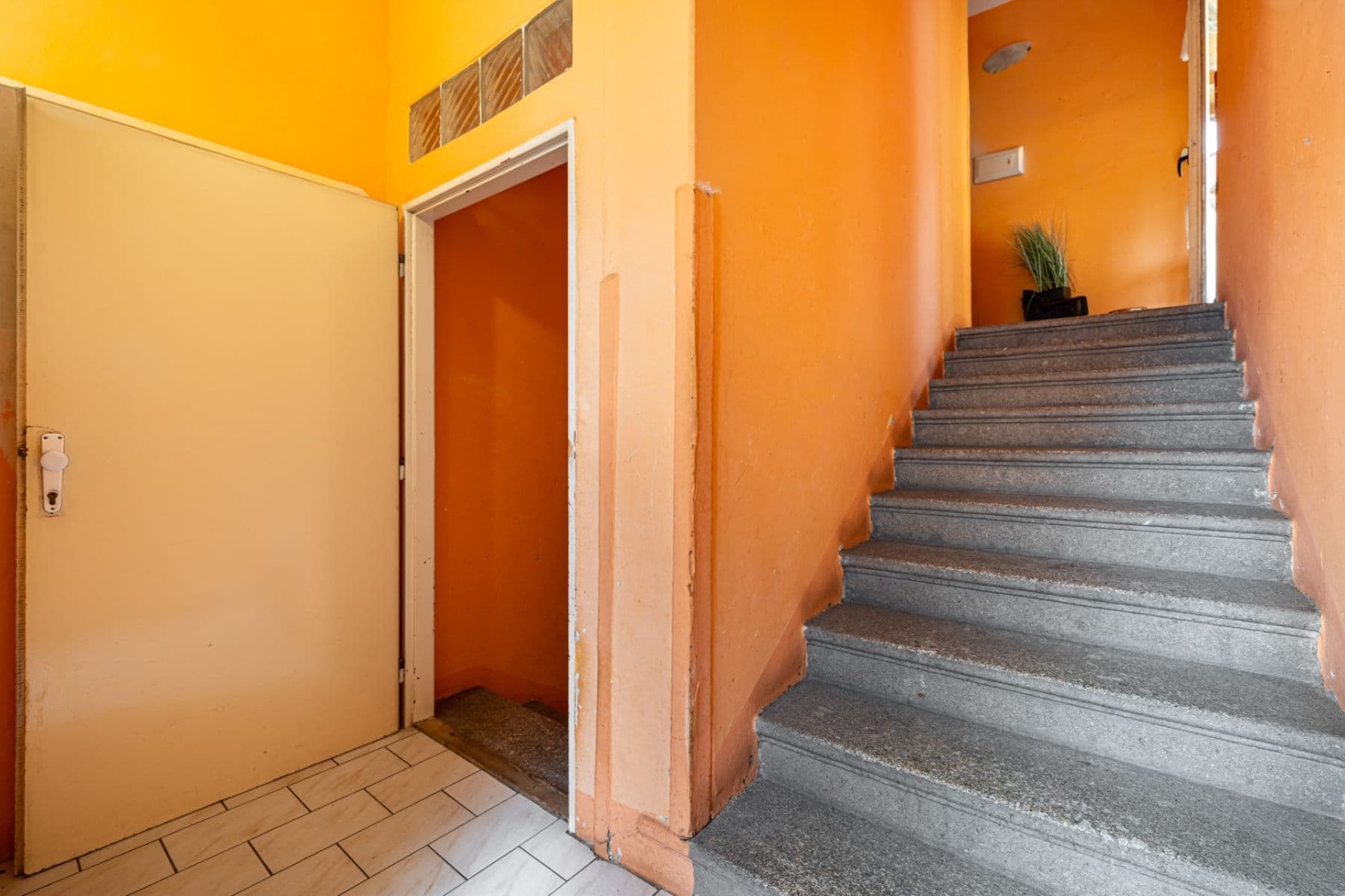 Prodej domu 320 m², pozemek 300 m², Rumunská, Karlovy Vary, Karlovarský kraj Prodej domu 320 m², pozemek 300 m², Rumunská, Karlovy Vary, Karlovarský kraj