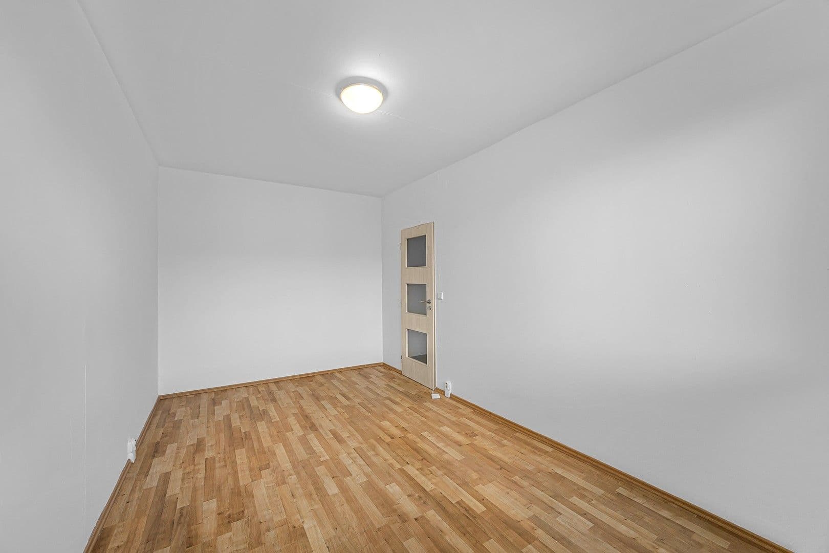 Pronájem bytu 3+1 65 m², Střekovská, Praha, Praha Pronájem bytu 3+1 65 m², Střekovská, Praha, Praha