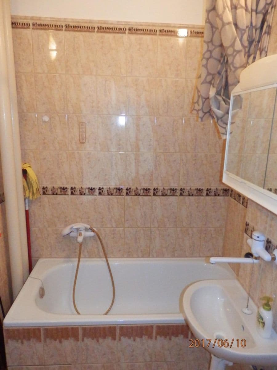 Pronájem bytu 2+1 58 m², Boženy Němcové, Sokolov, Karlovarský kraj Pronájem bytu 2+1 58 m², Boženy Němcové, Sokolov, Karlovarský kraj