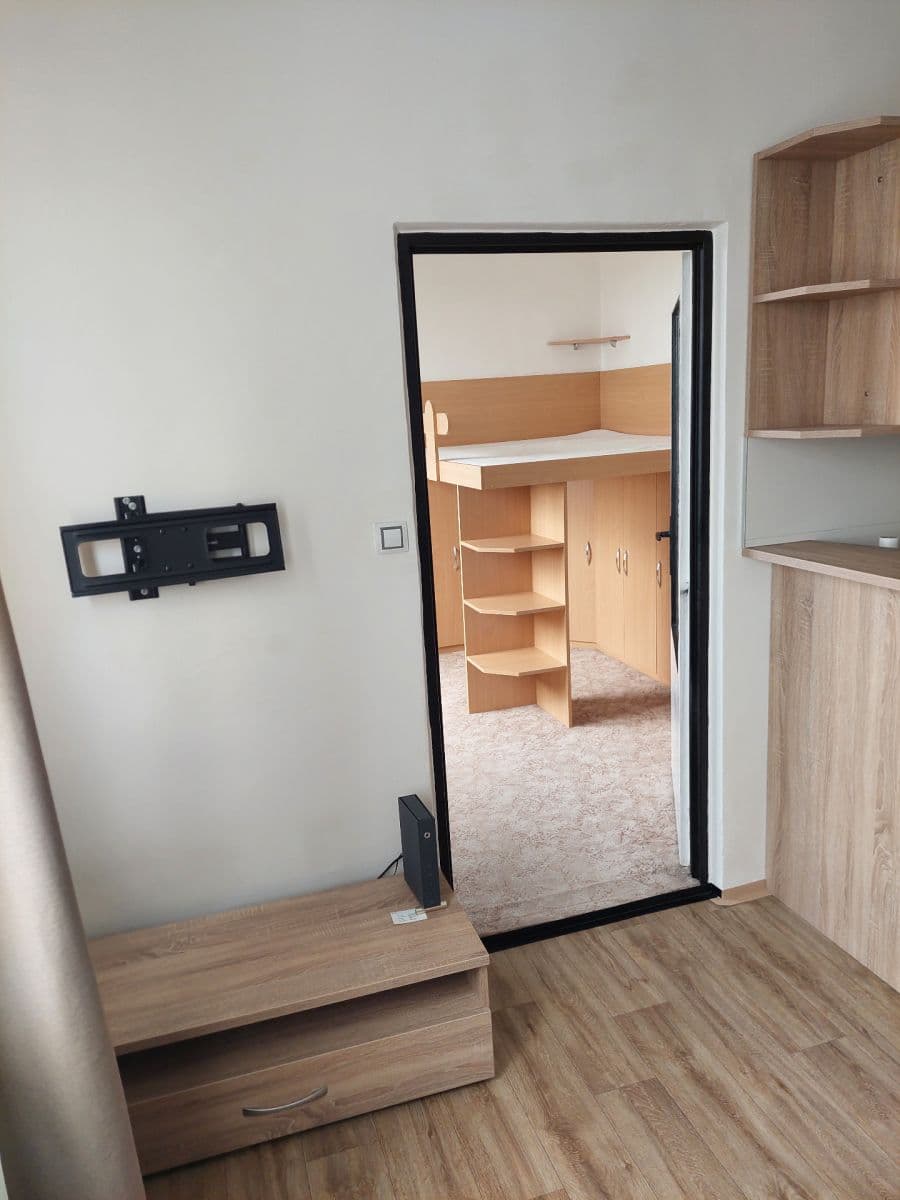 Pronájem bytu 2+kk 36 m², Srbská, Brno, Jihomoravský kraj Pronájem bytu 2+kk 36 m², Srbská, Brno, Jihomoravský kraj