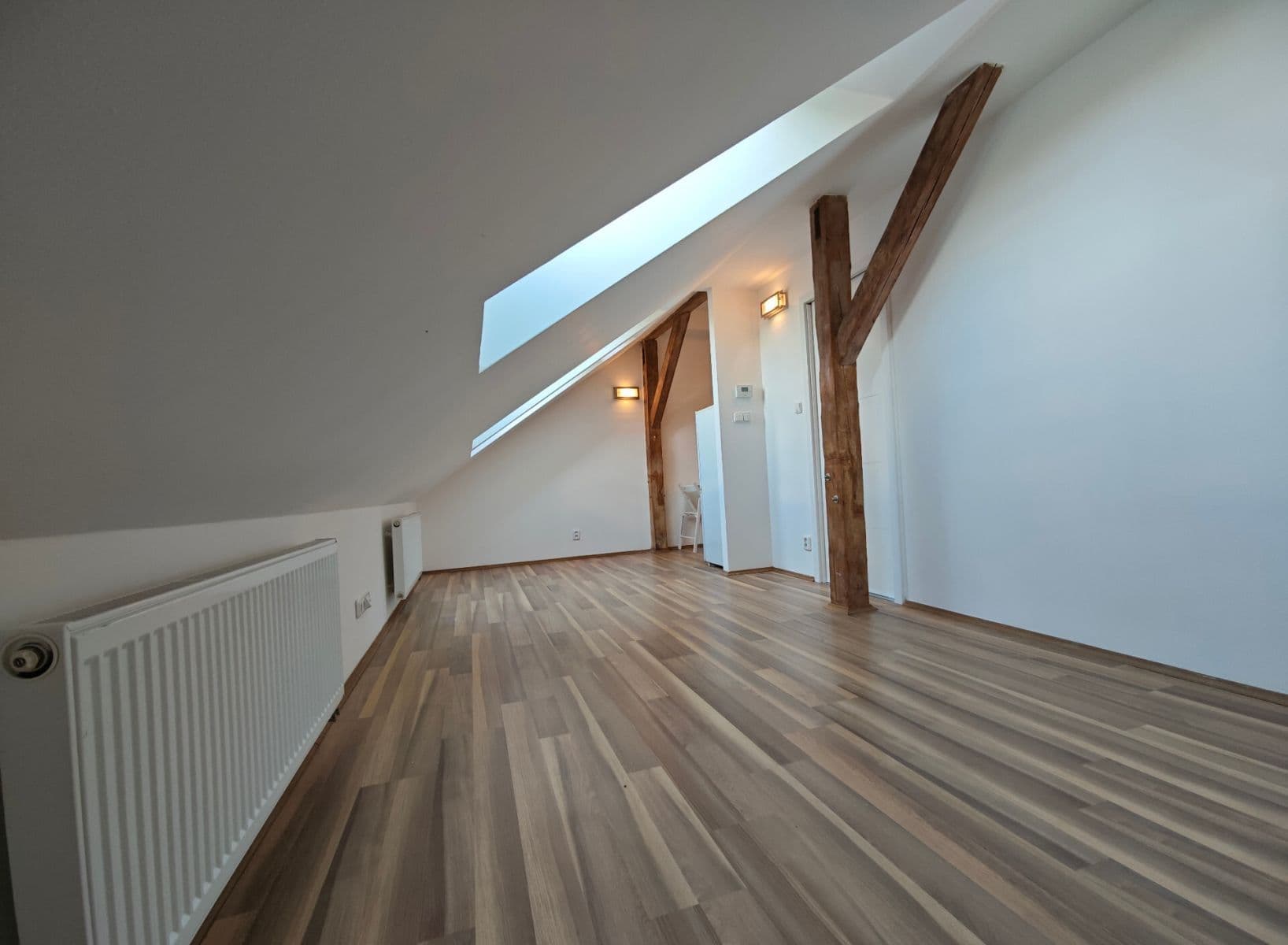 Prodej bytu 1+kk 32 m², V Okruží, Praha, Praha Prodej bytu 1+kk 32 m², V Okruží, Praha, Praha