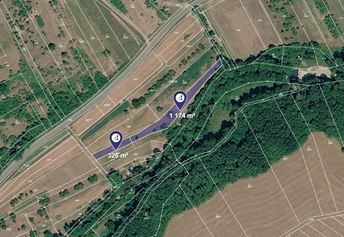 Prodej pozemku 1.500 m², Javorník, Jihomoravský kraj Prodej pozemku 1.500 m², Javorník, Jihomoravský kraj
