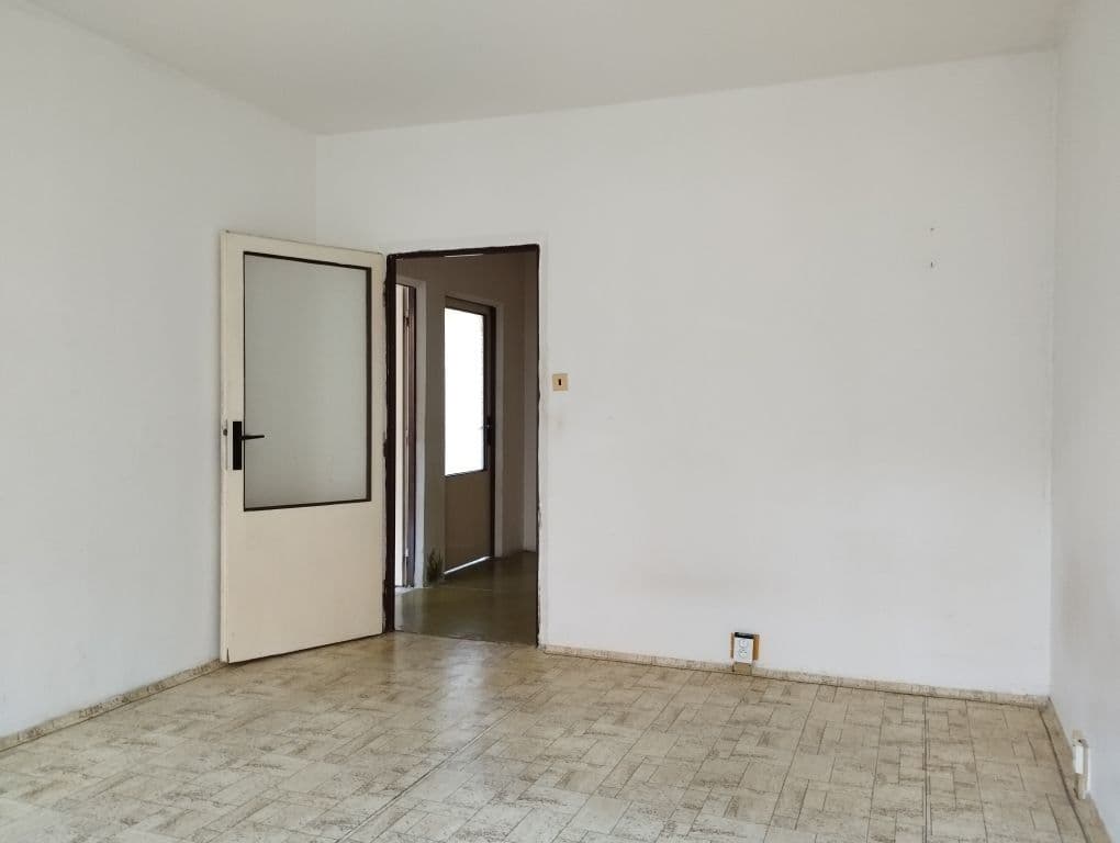 Pronájem bytu 3+1 82 m², Sokolovská, Plzeň, Plzeňský kraj Pronájem bytu 3+1 82 m², Sokolovská, Plzeň, Plzeňský kraj
