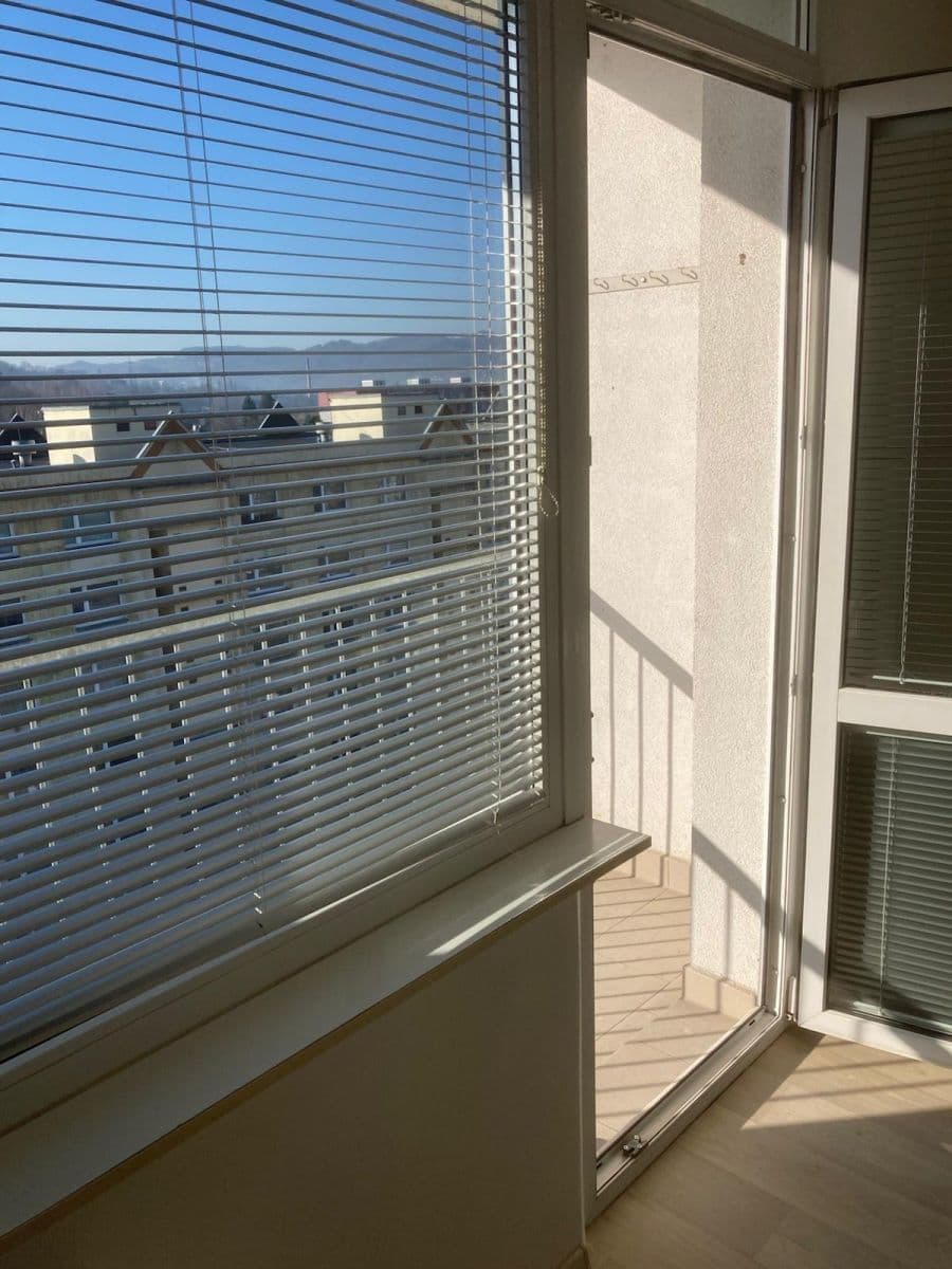 Pronájem bytu 1+kk 28 m², Oblouková, Děčín, Ústecký kraj Pronájem bytu 1+kk 28 m², Oblouková, Děčín, Ústecký kraj