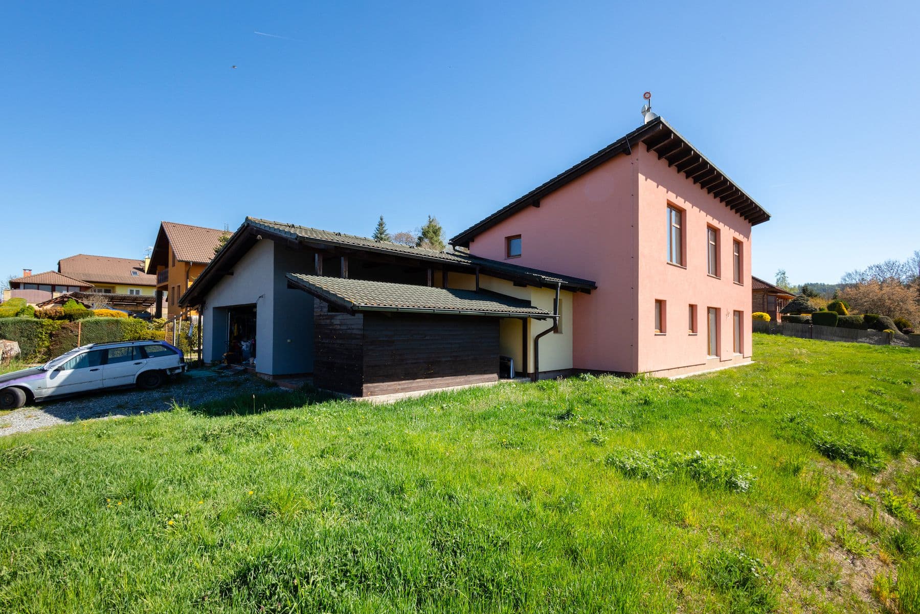 Prodej domu 250 m², pozemek 1.421 m², Kvašťovská, Sedlec-Prčice, Středočeský kraj Prodej domu 250 m², pozemek 1.421 m², Kvašťovská, Sedlec-Prčice, Středočeský kraj