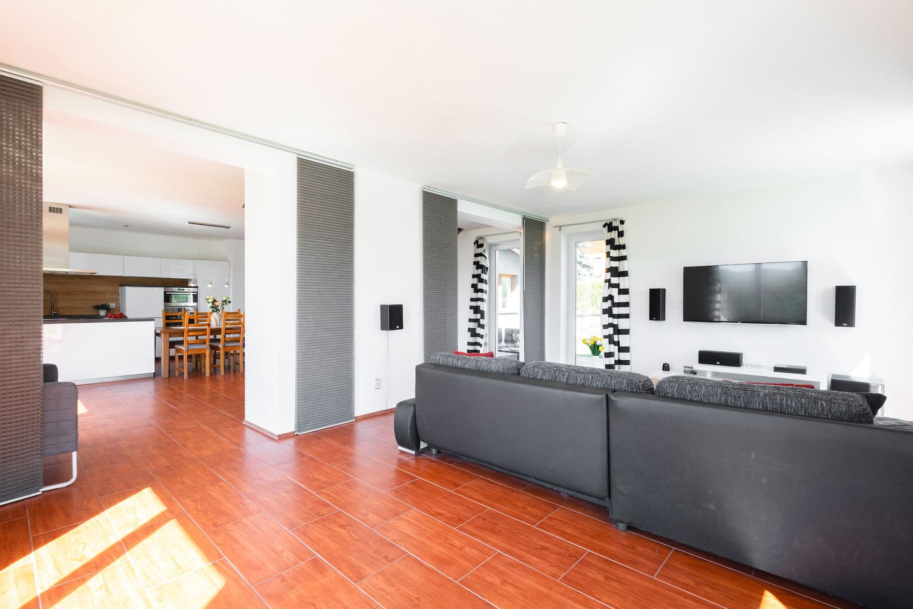 Prodej domu 250 m², pozemek 1.421 m², Kvašťovská, Sedlec-Prčice, Středočeský kraj Prodej domu 250 m², pozemek 1.421 m², Kvašťovská, Sedlec-Prčice, Středočeský kraj