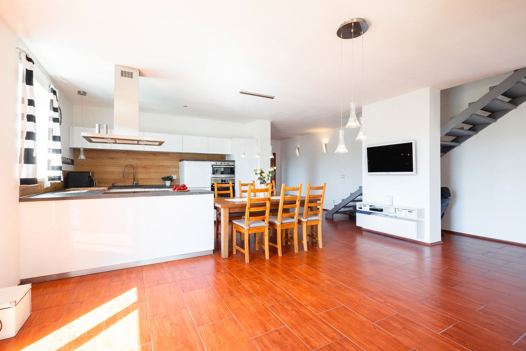 Prodej domu 250 m², pozemek 1.421 m², Kvašťovská, Sedlec-Prčice, Středočeský kraj Prodej domu 250 m², pozemek 1.421 m², Kvašťovská, Sedlec-Prčice, Středočeský kraj