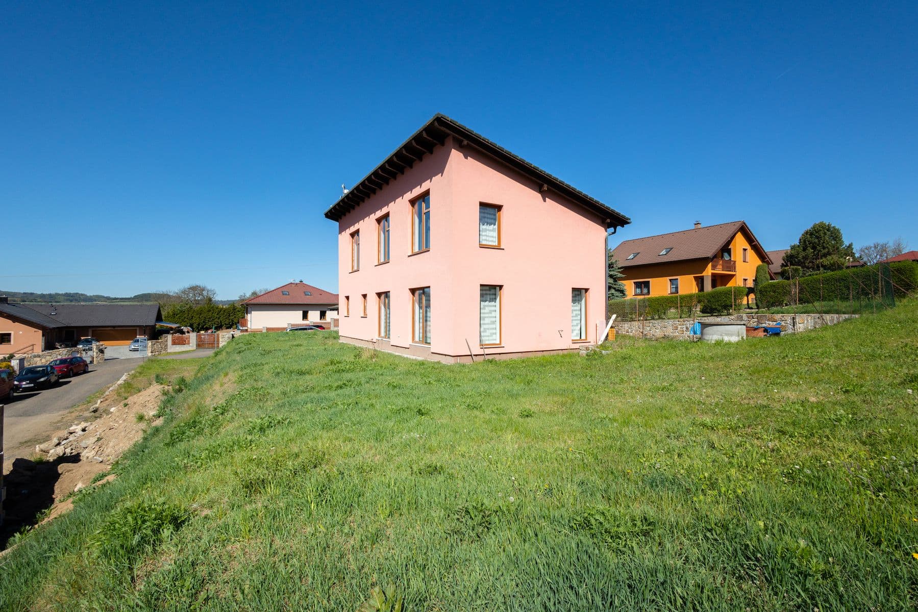 Prodej domu 250 m², pozemek 1.421 m², Kvašťovská, Sedlec-Prčice, Středočeský kraj Prodej domu 250 m², pozemek 1.421 m², Kvašťovská, Sedlec-Prčice, Středočeský kraj