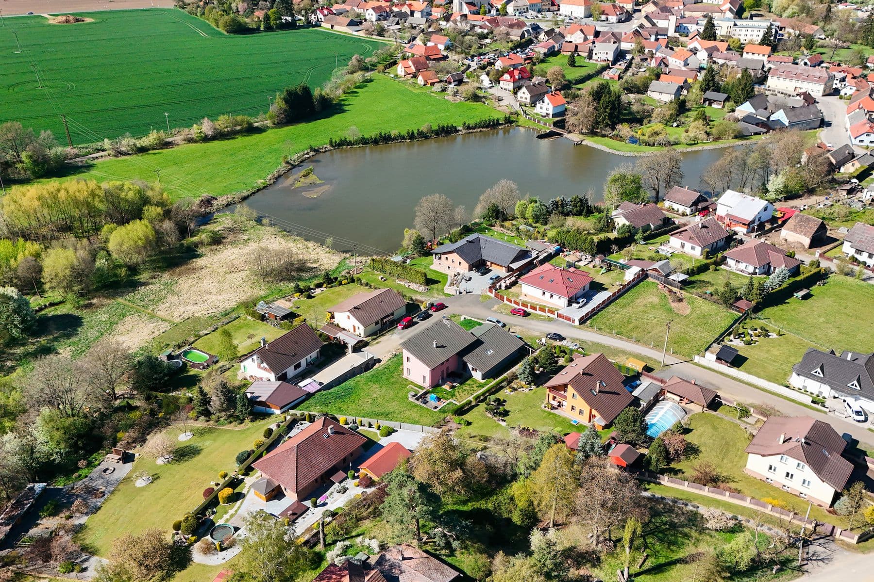 Prodej domu 250 m², pozemek 1.421 m², Kvašťovská, Sedlec-Prčice, Středočeský kraj Prodej domu 250 m², pozemek 1.421 m², Kvašťovská, Sedlec-Prčice, Středočeský kraj