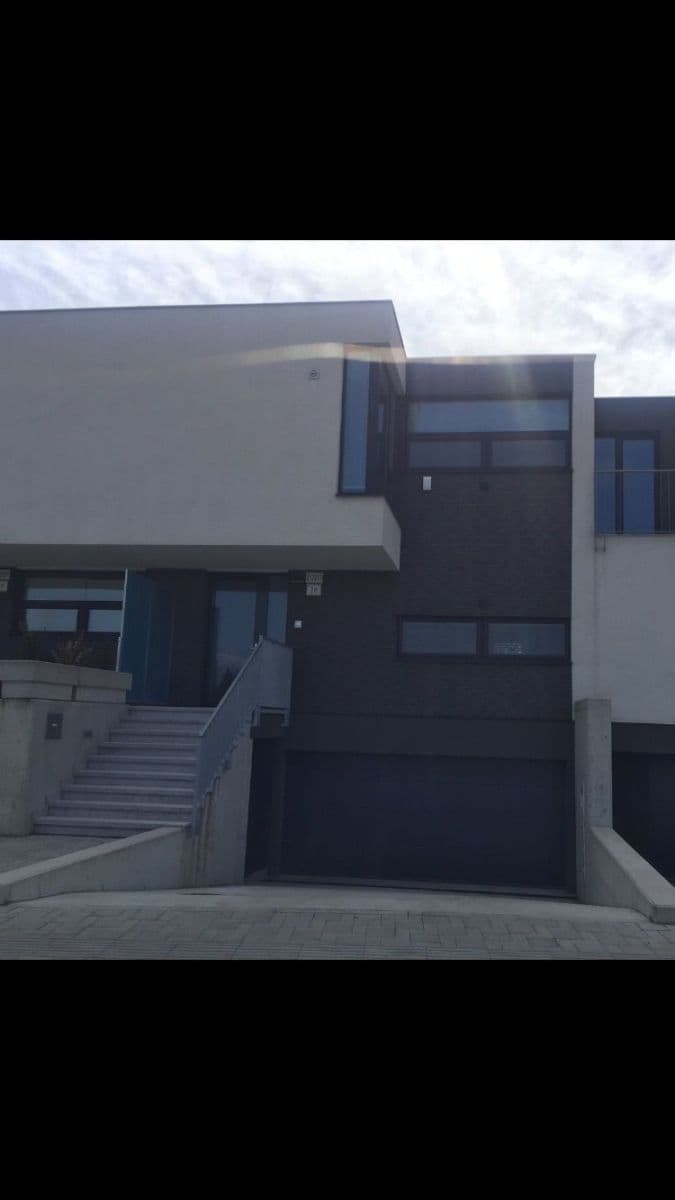 Prodej domu 150 m², pozemek 150 m², Špaldová, Podunajské Biskupice, Bratislavský kraj Prodej domu 150 m², pozemek 150 m², Špaldová, Podunajské Biskupice, Bratislavský kraj