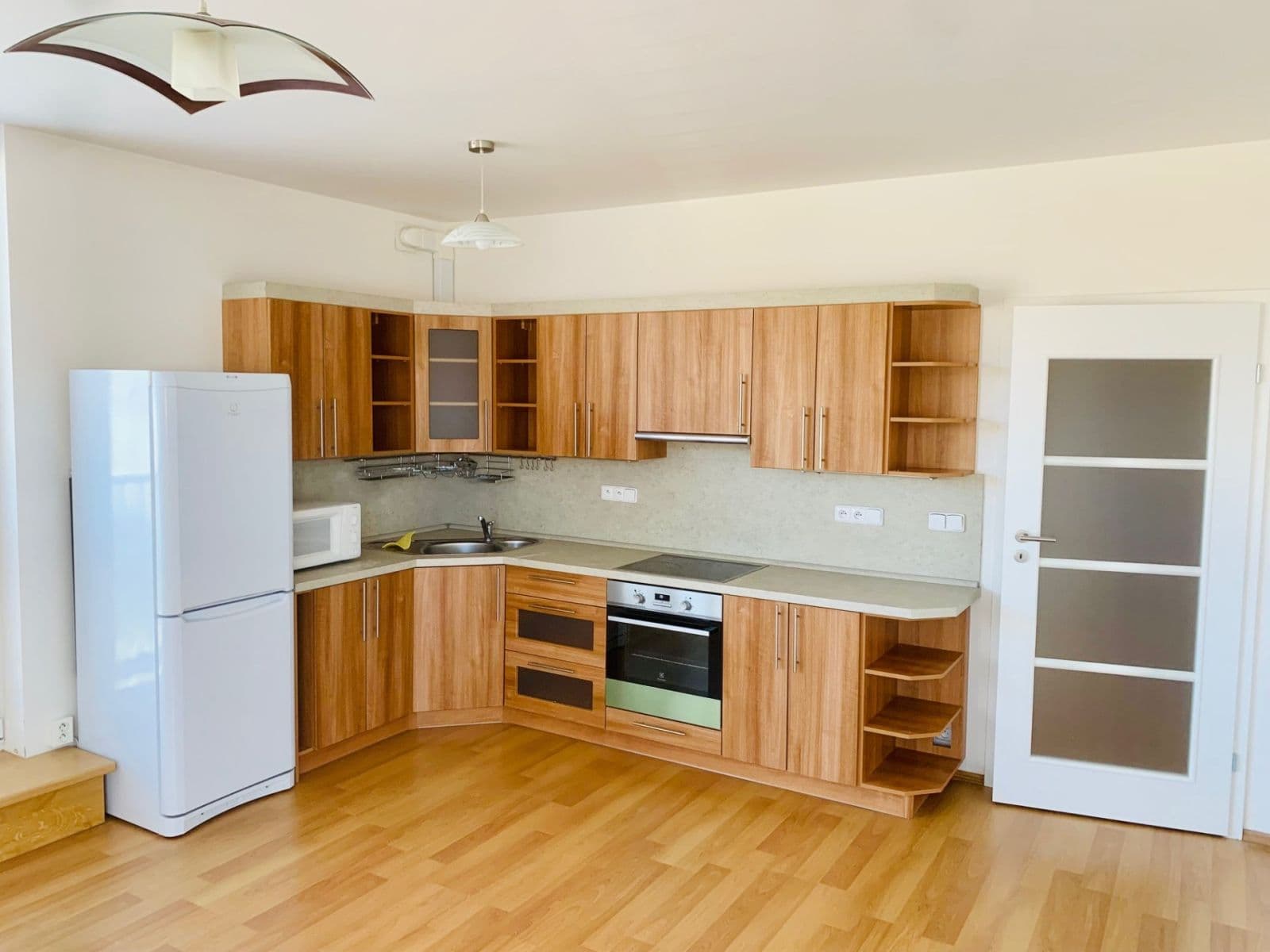 Pronájem bytu 2+kk 65 m², Pod Formankou, Praha, Praha Pronájem bytu 2+kk 65 m², Pod Formankou, Praha, Praha