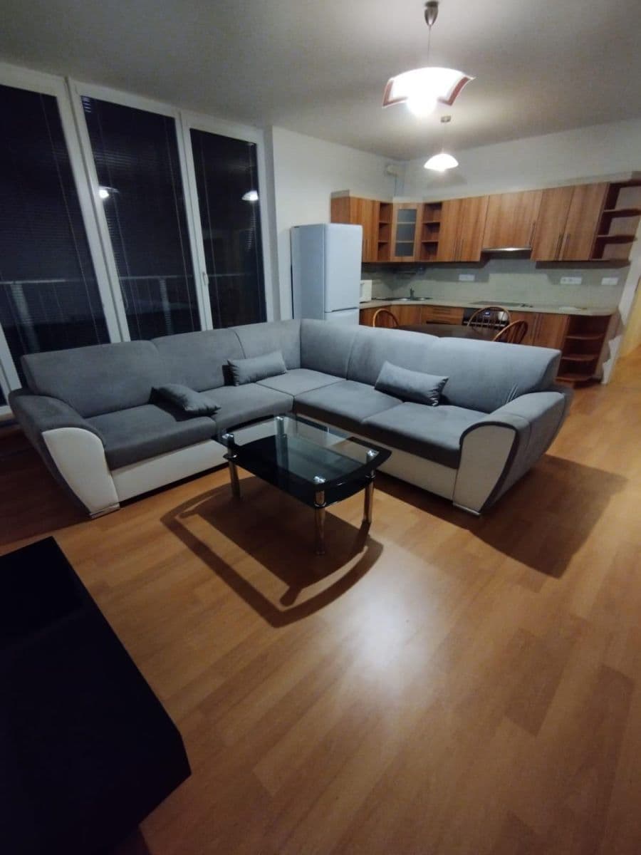 Pronájem bytu 2+kk 65 m², Pod Formankou, Praha, Praha Pronájem bytu 2+kk 65 m², Pod Formankou, Praha, Praha