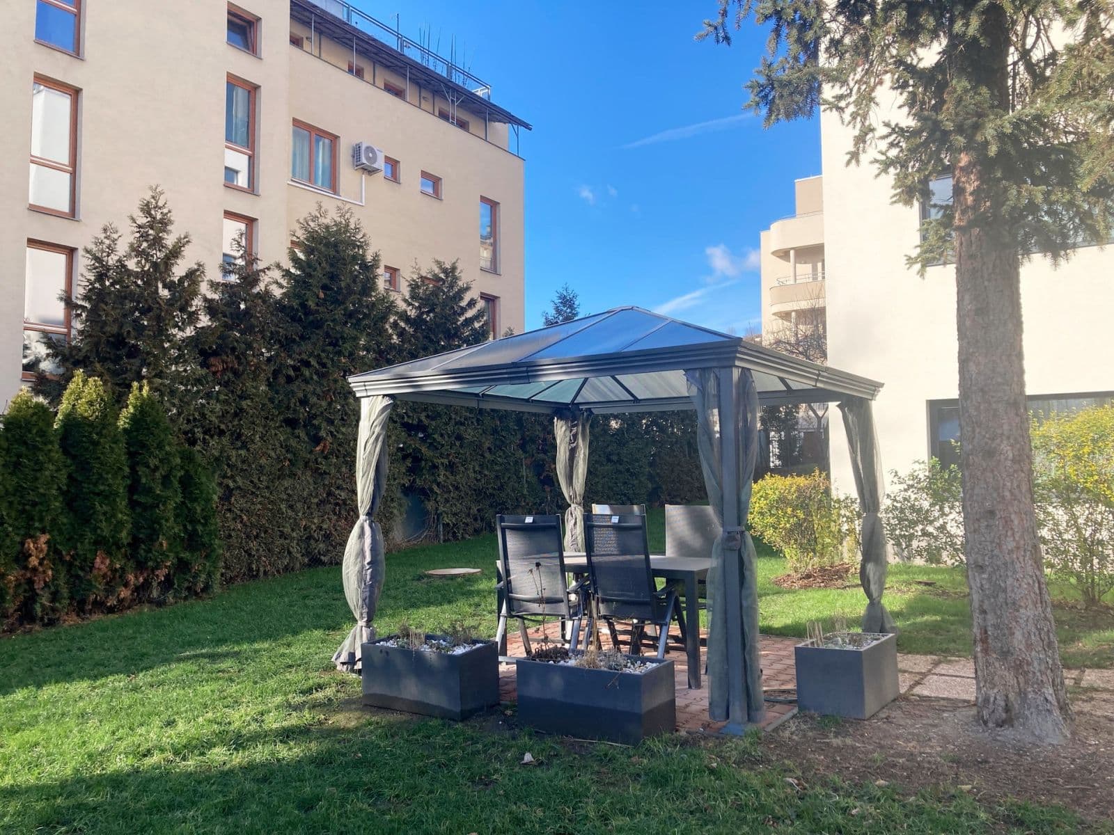 Pronájem bytu 3+kk 83 m², Nad Rokoskou, Praha, Praha Pronájem bytu 3+kk 83 m², Nad Rokoskou, Praha, Praha