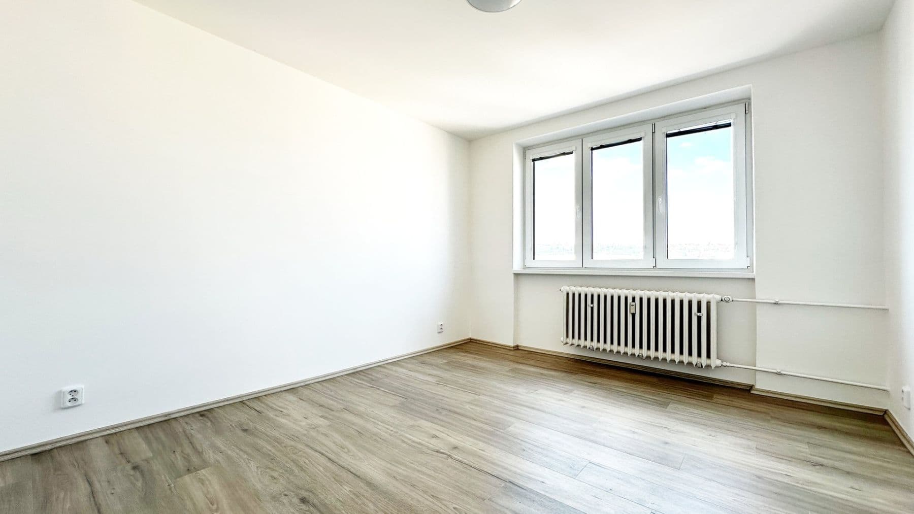 Pronájem bytu 2+1 50 m², Vrbenského, Praha, Praha Pronájem bytu 2+1 50 m², Vrbenského, Praha, Praha