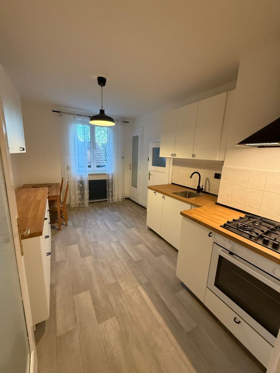 Pronájem bytu 2+1 64 m², Veslařská, Brno, Jihomoravský kraj Pronájem bytu 2+1 64 m², Veslařská, Brno, Jihomoravský kraj