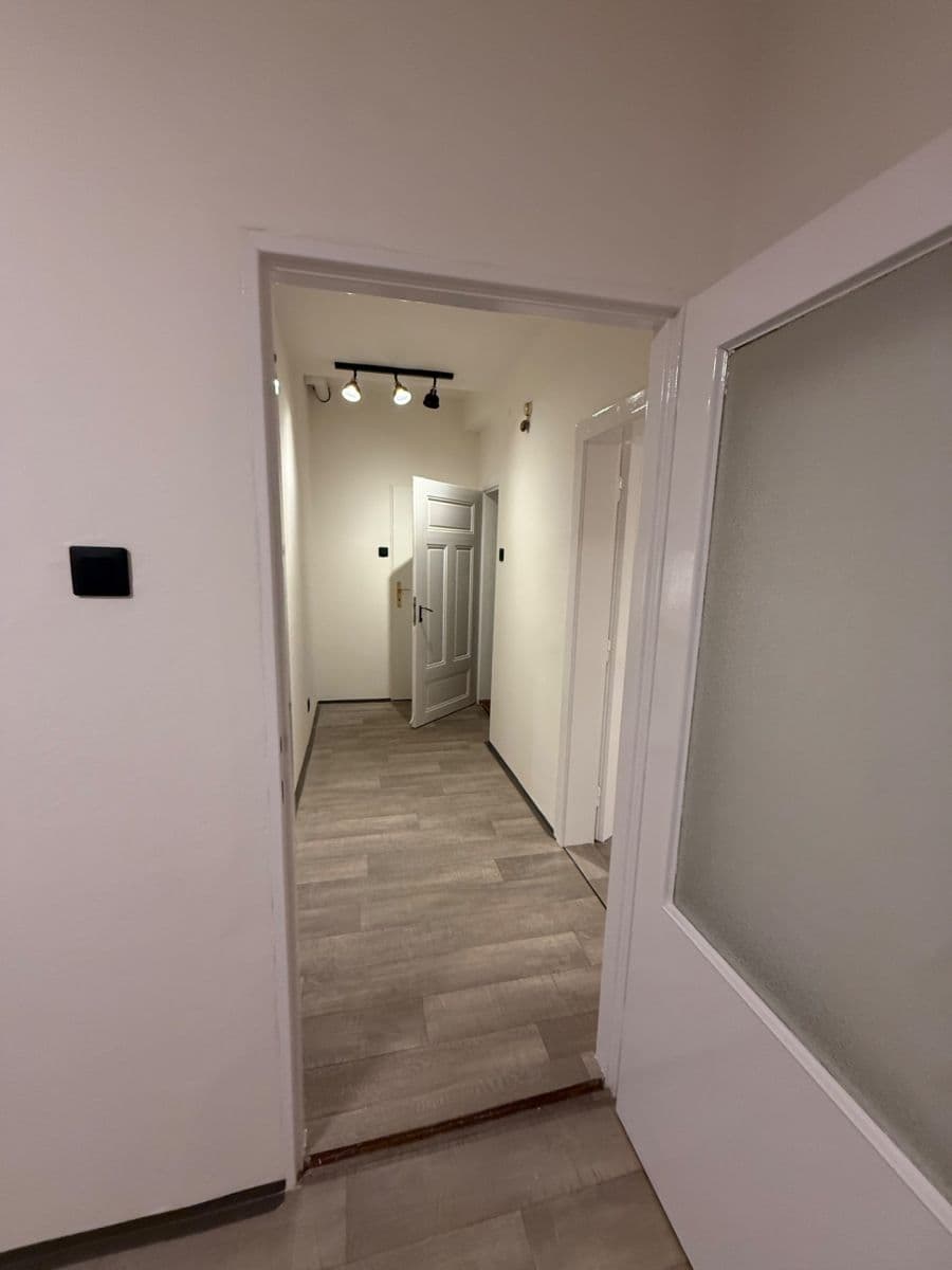 Pronájem bytu 2+1 64 m², Veslařská, Brno, Jihomoravský kraj Pronájem bytu 2+1 64 m², Veslařská, Brno, Jihomoravský kraj