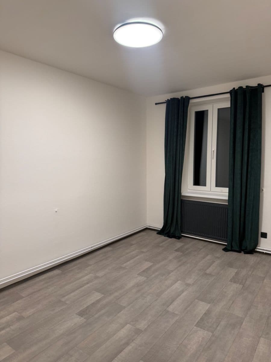 Pronájem bytu 2+1 64 m², Veslařská, Brno, Jihomoravský kraj Pronájem bytu 2+1 64 m², Veslařská, Brno, Jihomoravský kraj