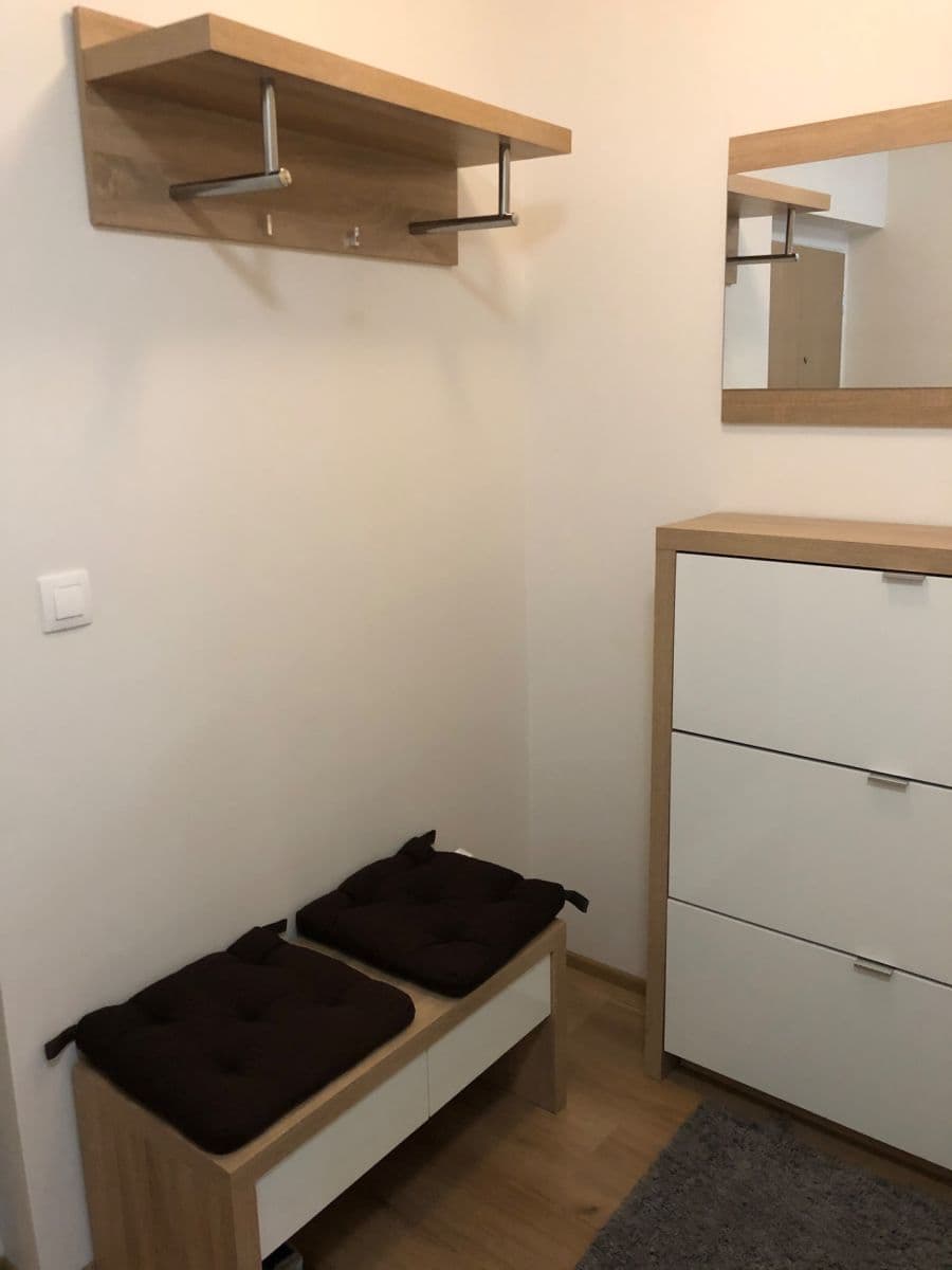 Prodej bytu 2+kk 55 m², Zlochova, Praha, Praha Prodej bytu 2+kk 55 m², Zlochova, Praha, Praha