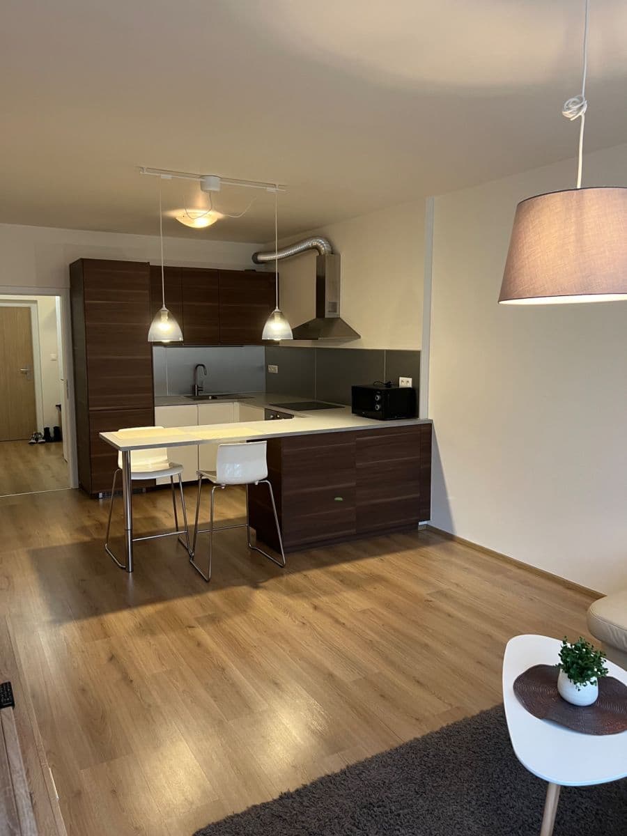Prodej bytu 2+kk 55 m², Zlochova, Praha, Praha Prodej bytu 2+kk 55 m², Zlochova, Praha, Praha