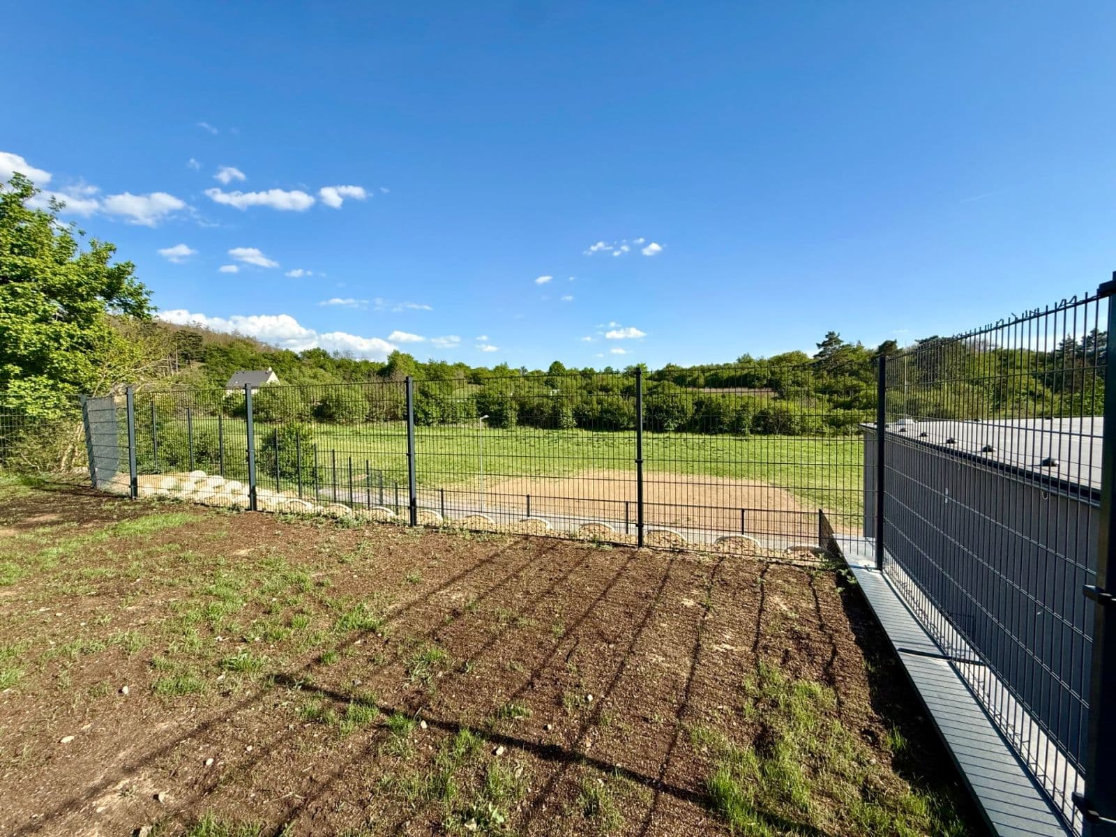 Prodej domu 60 m², pozemek 1.600 m², Velatice, Jihomoravský kraj Prodej domu 60 m², pozemek 1.600 m², Velatice, Jihomoravský kraj