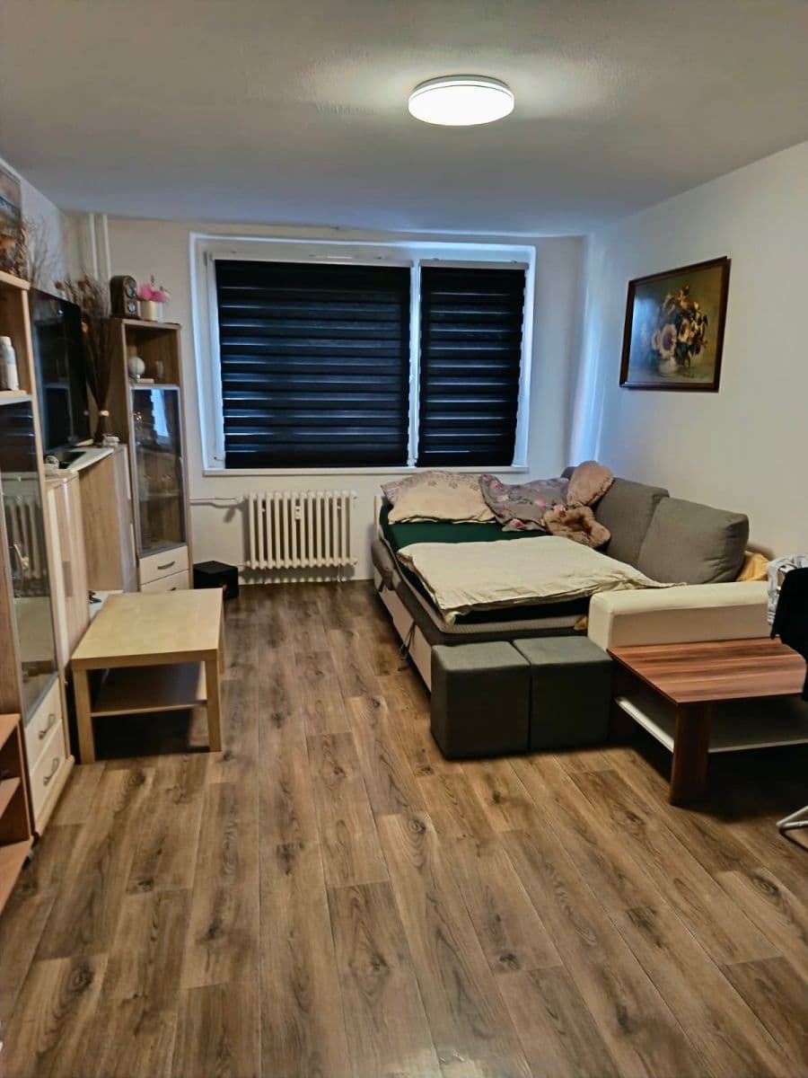 Pronájem bytu 3+1 68 m², Dukelských hrdinů, Krupka, Ústecký kraj Pronájem bytu 3+1 68 m², Dukelských hrdinů, Krupka, Ústecký kraj