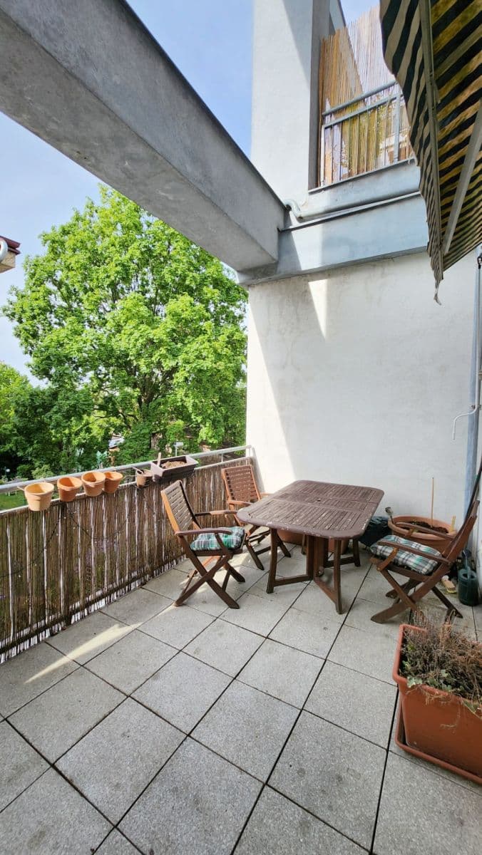 Pronájem bytu 1+kk 62 m², Novobohdalecká, Praha, Praha Pronájem bytu 1+kk 62 m², Novobohdalecká, Praha, Praha