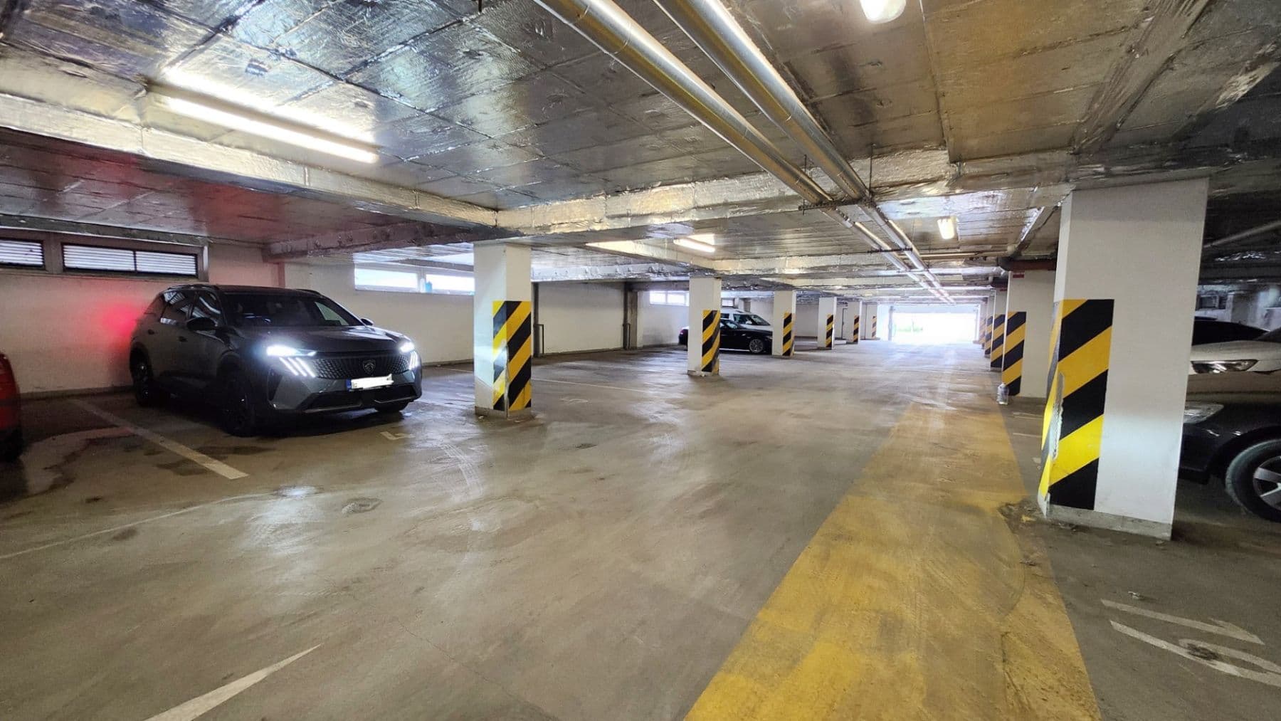 Pronájem bytu 1+kk 62 m², Novobohdalecká, Praha, Praha Pronájem bytu 1+kk 62 m², Novobohdalecká, Praha, Praha