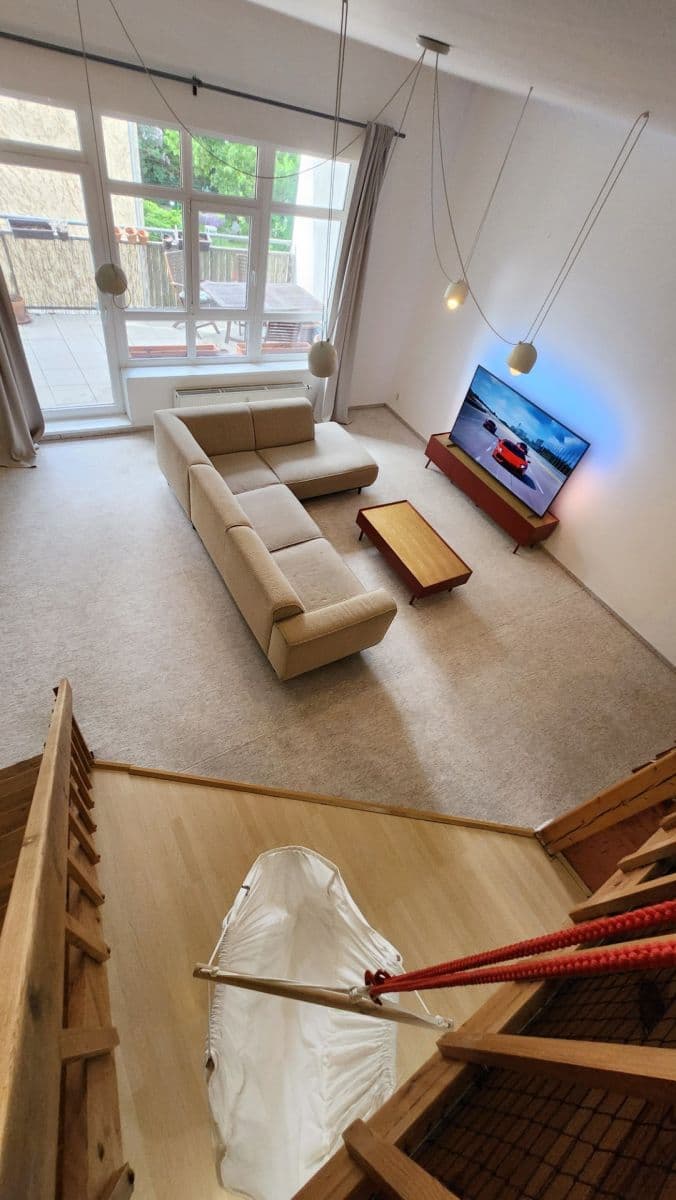 Pronájem bytu 1+kk 62 m², Novobohdalecká, Praha, Praha Pronájem bytu 1+kk 62 m², Novobohdalecká, Praha, Praha