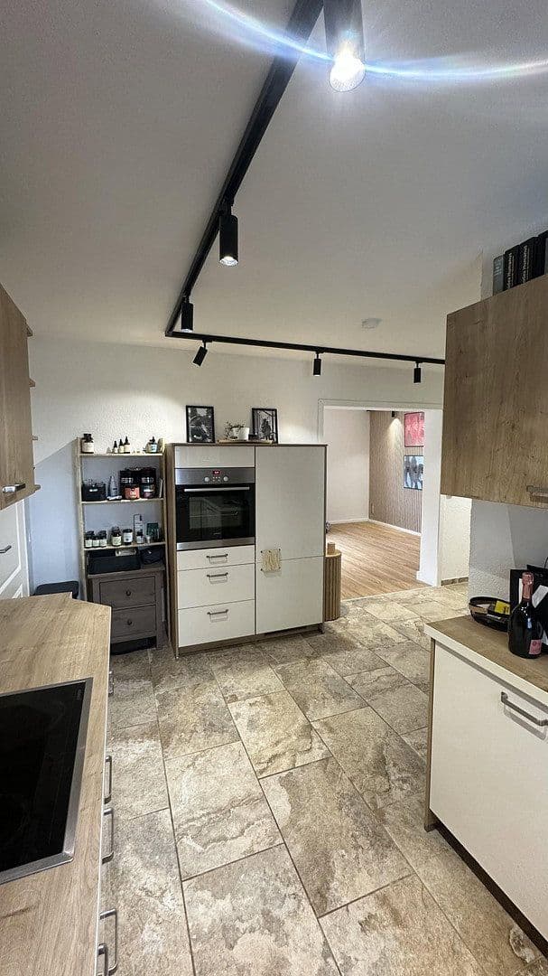 Prodej domu 120 m², pozemek 1.300 m², Langenwetzendorf, Durynsko Prodej domu 120 m², pozemek 1.300 m², Langenwetzendorf, Durynsko