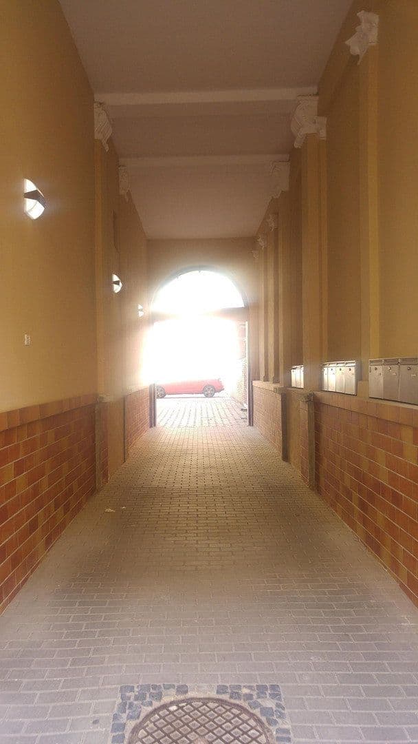 Pronájem bytu 5+1 145 m², Krukenbergstr. 1, Halle, Sasko-Anhaltsko Pronájem bytu 5+1 145 m², Krukenbergstr. 1, Halle, Sasko-Anhaltsko