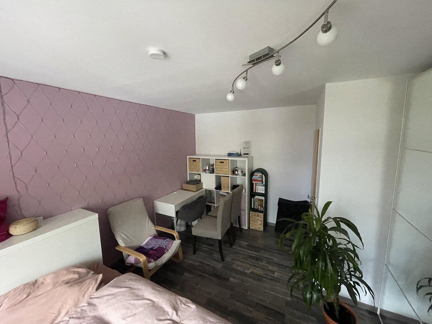 Prodej bytu 2+1 54 m², Milbertshofener Str. 34a, München, Bavorsko Prodej bytu 2+1 54 m², Milbertshofener Str. 34a, München, Bavorsko