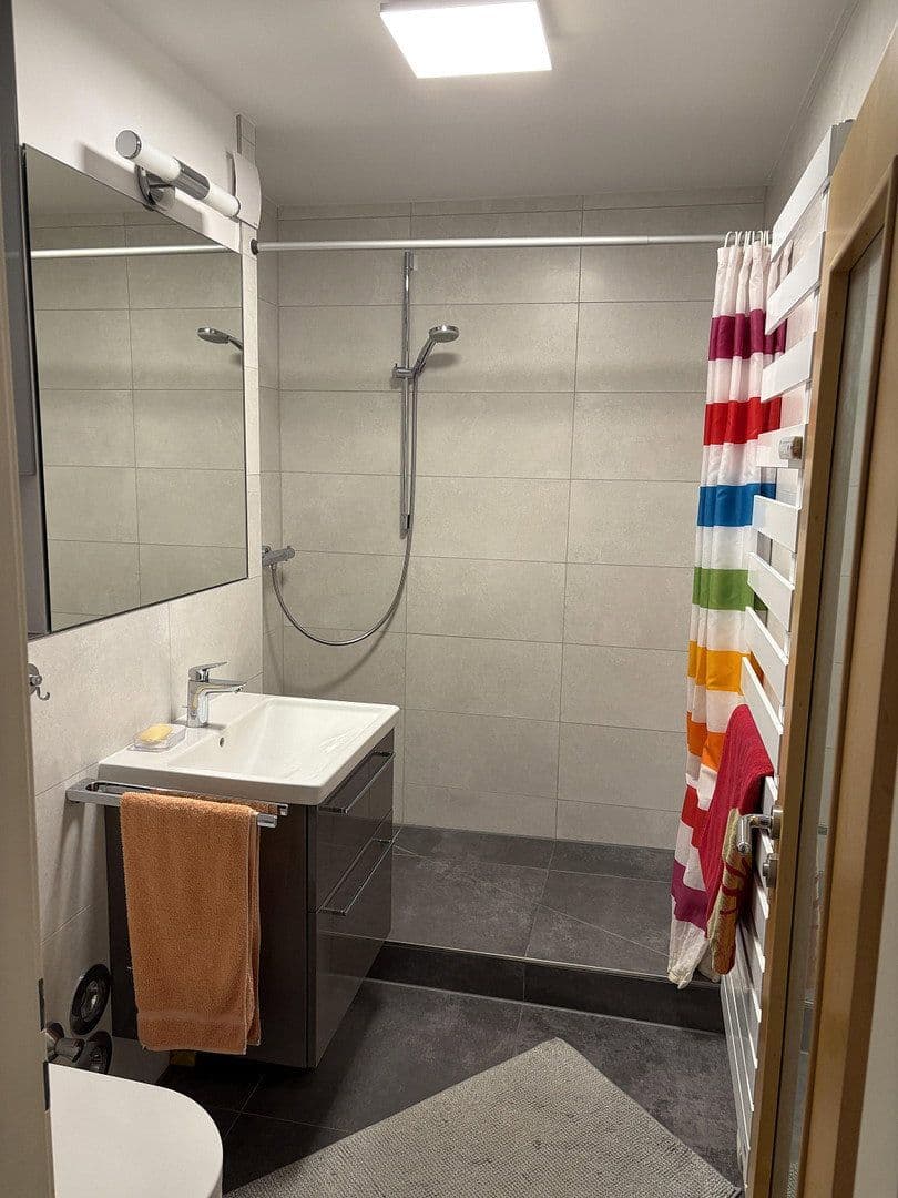 Prodej bytu 2+1 54 m², Milbertshofener Str. 34a, München, Bavorsko Prodej bytu 2+1 54 m², Milbertshofener Str. 34a, München, Bavorsko