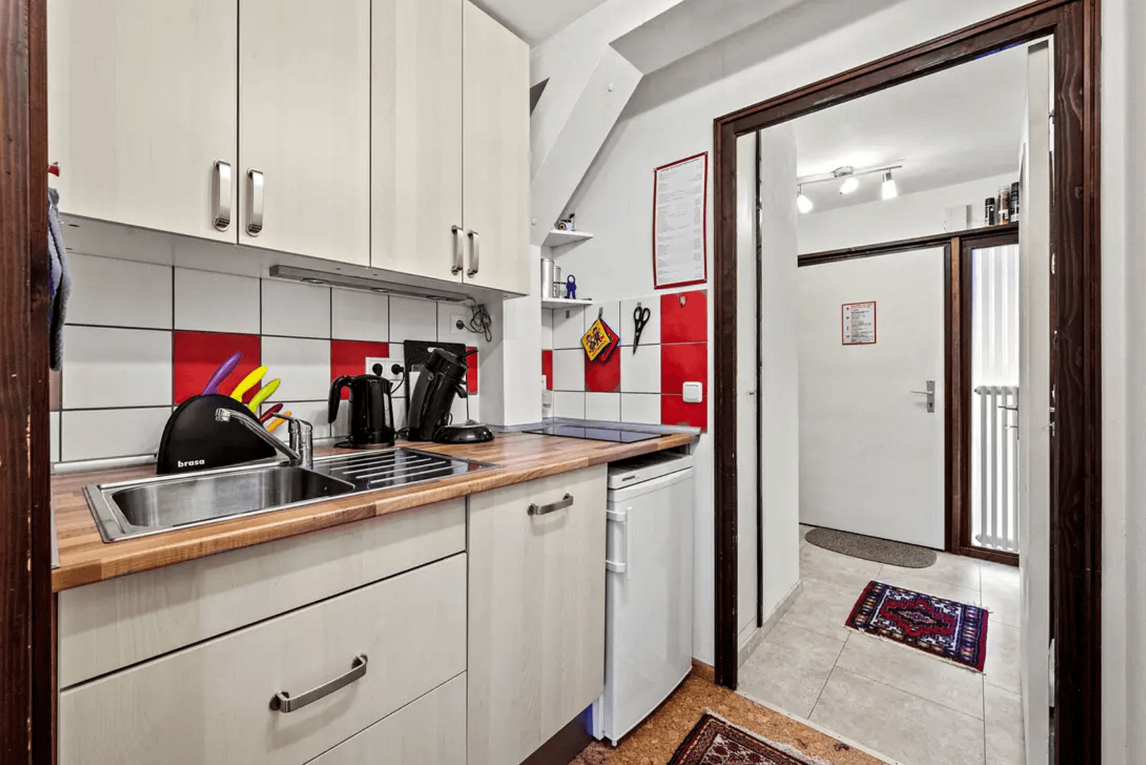 Pronájem bytu 1+1 42 m², Kiefernstraße 1, Siegsdorf, Bavorsko Pronájem bytu 1+1 42 m², Kiefernstraße 1, Siegsdorf, Bavorsko