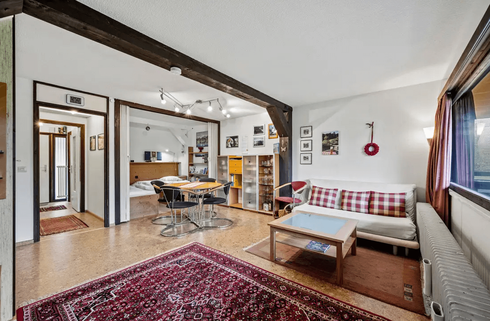 Pronájem bytu 1+1 42 m², Kiefernstraße 1, Siegsdorf, Bavorsko Pronájem bytu 1+1 42 m², Kiefernstraße 1, Siegsdorf, Bavorsko